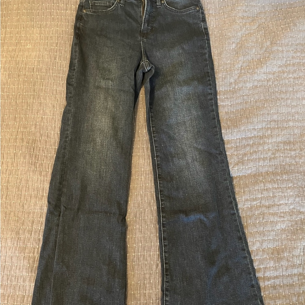 Classic Dark Women's Jeans